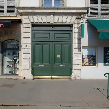 Riva Lofts And Suites Lyon