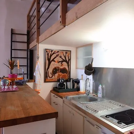 Hotel Riva Lofts And Suites
