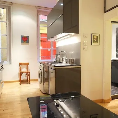 Hotel Riva Lofts And Suites 2*