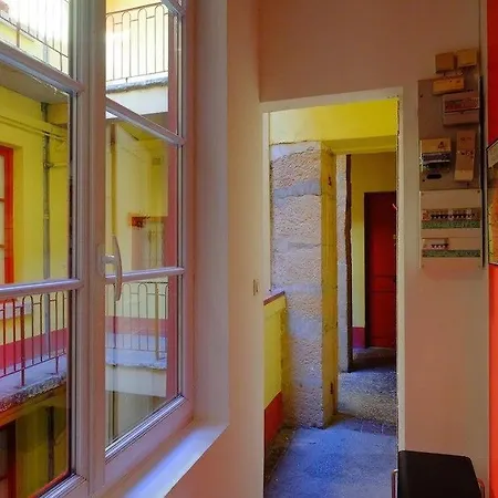 Hotel Riva Lofts And Suites