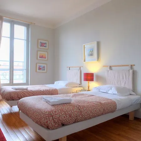 Hotel Riva Lofts And Suites