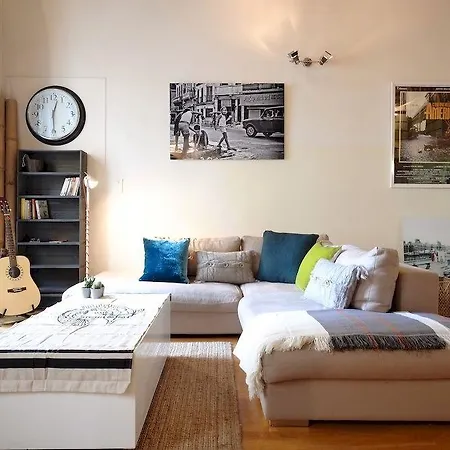 Hotel Riva Lofts And Suites