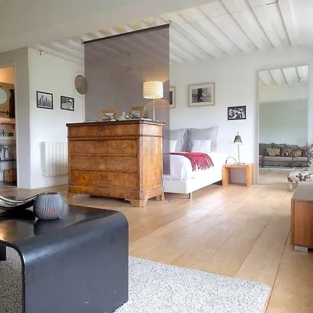 Hotel Riva Lofts And Suites 2*