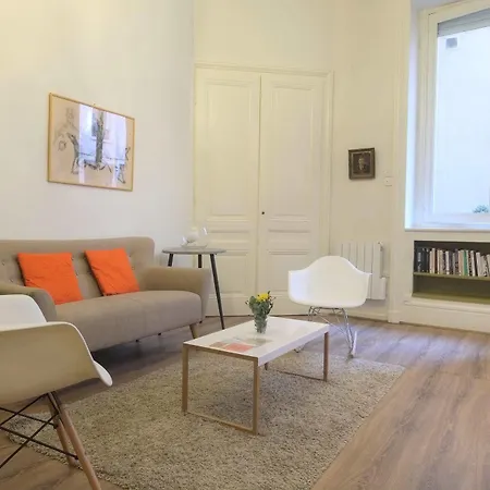 Riva Lofts And Suites