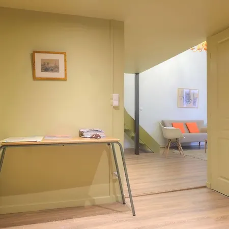 Hotel Riva Lofts And Suites 2*